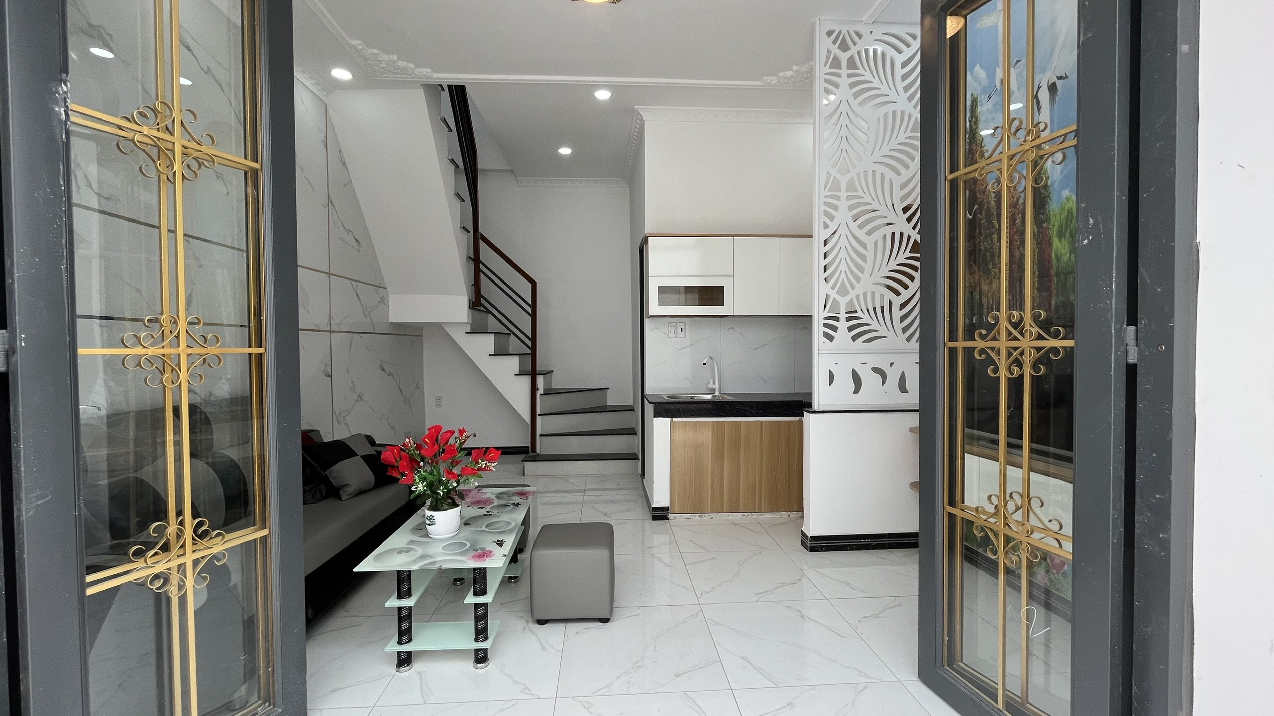 z5239889344821_707d688e6e8fe88e0fc96d35a391d2b5