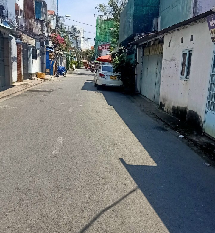 z5241518068726_af7beb8af1c2f1093da79ceeca45cb57