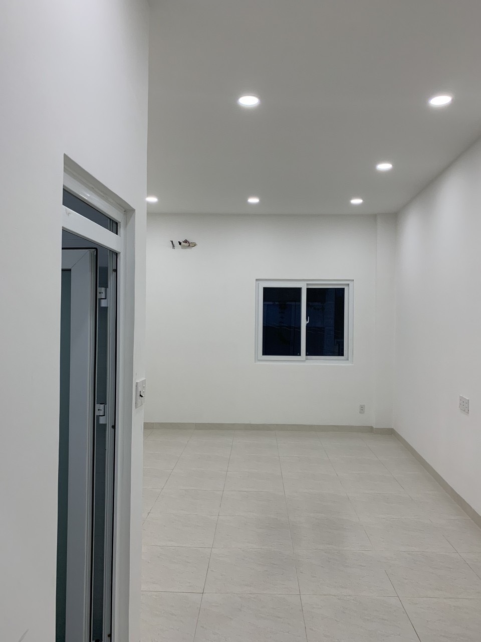 z5243735062111_9a5fd44eb32b31867eb69f9b07ccf184