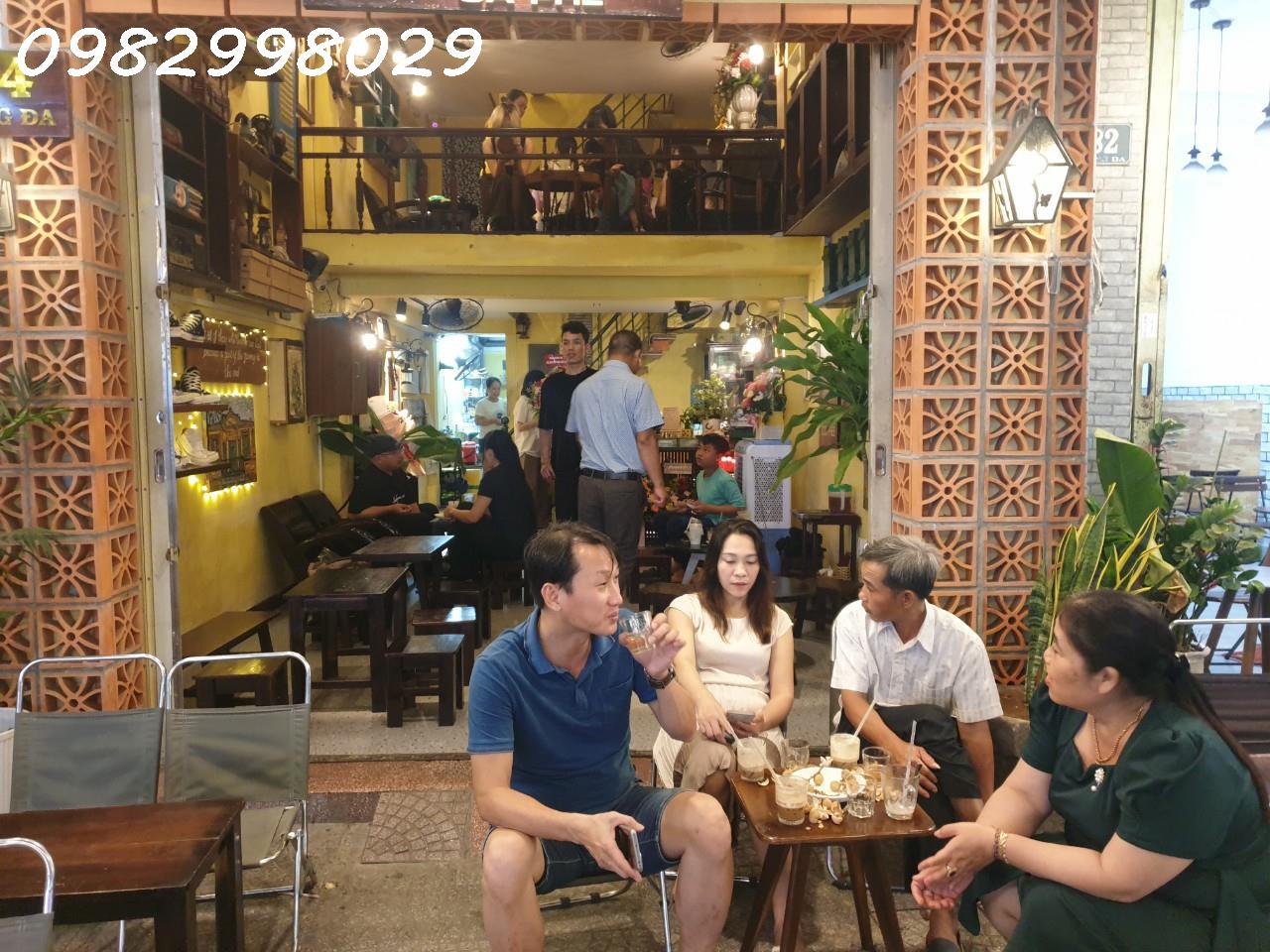 z5245423850641_b48230292042187c4344365c015b646f