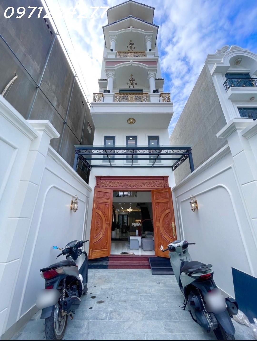 z5245504384470_9f7bef6adad84acb8f5e16a632f818e5