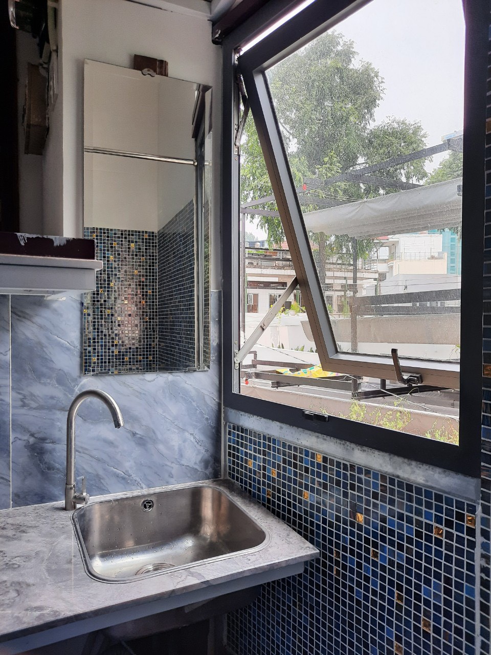 z5247661171052_b8294b05b9cf69fff66b93abb31adcee