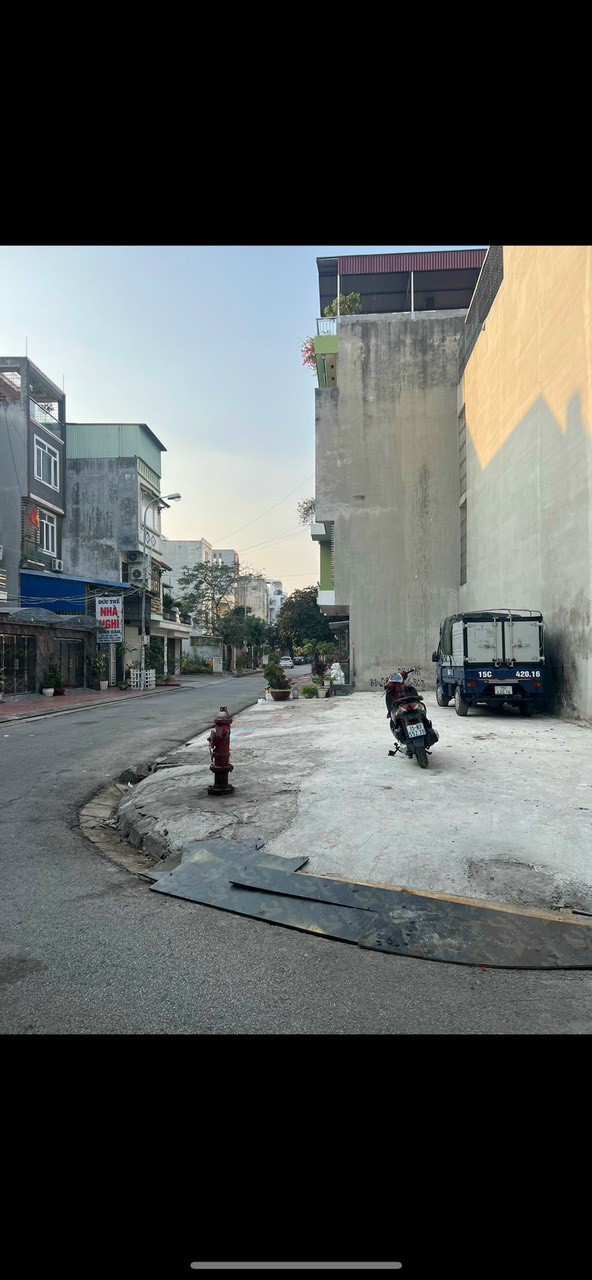 z5251755175109_8d3d38d807713ab24d891dbdbe196452