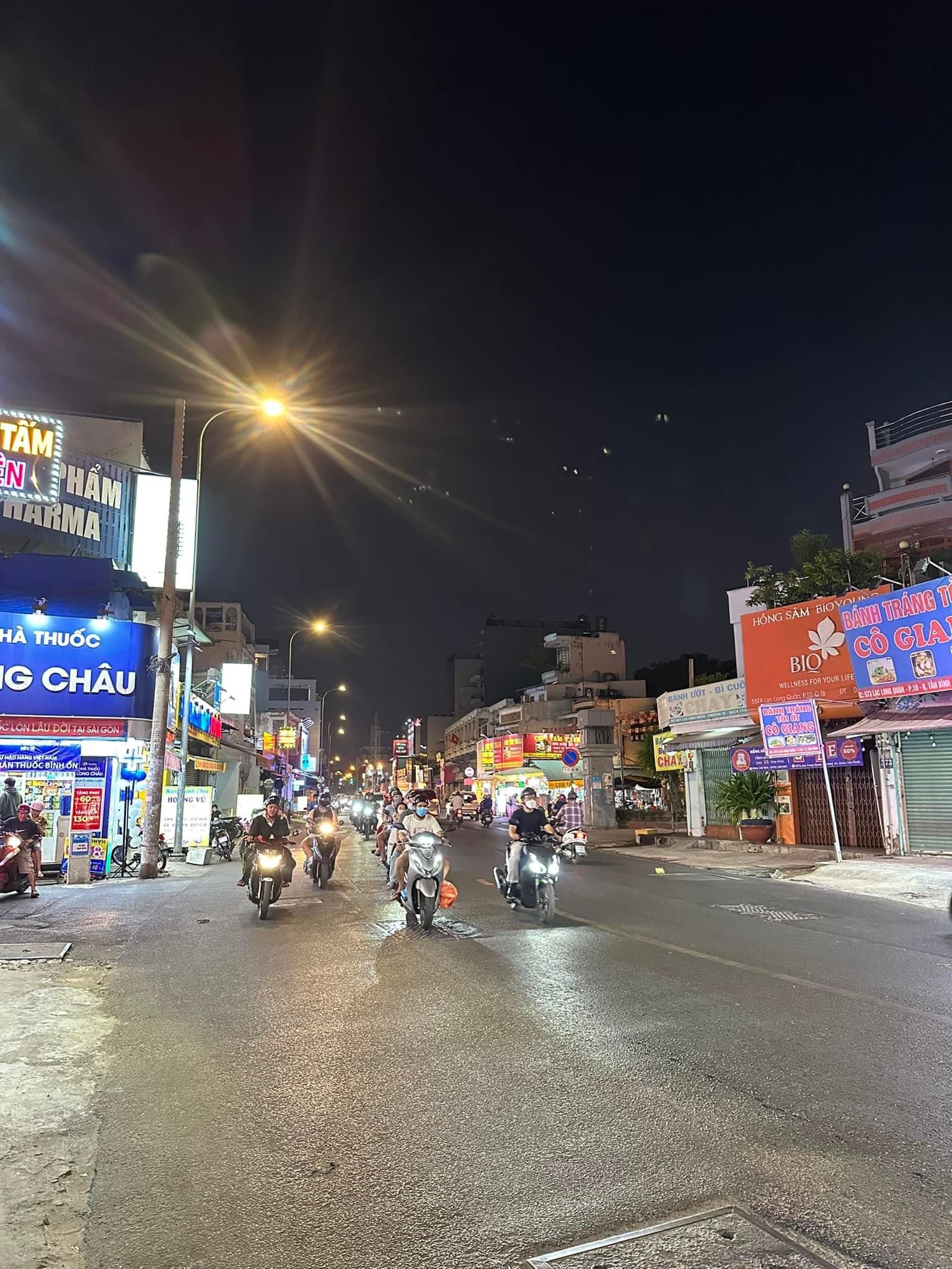 z5254215498471_ca5cd7c4744a2e999d76ebbe152d1664