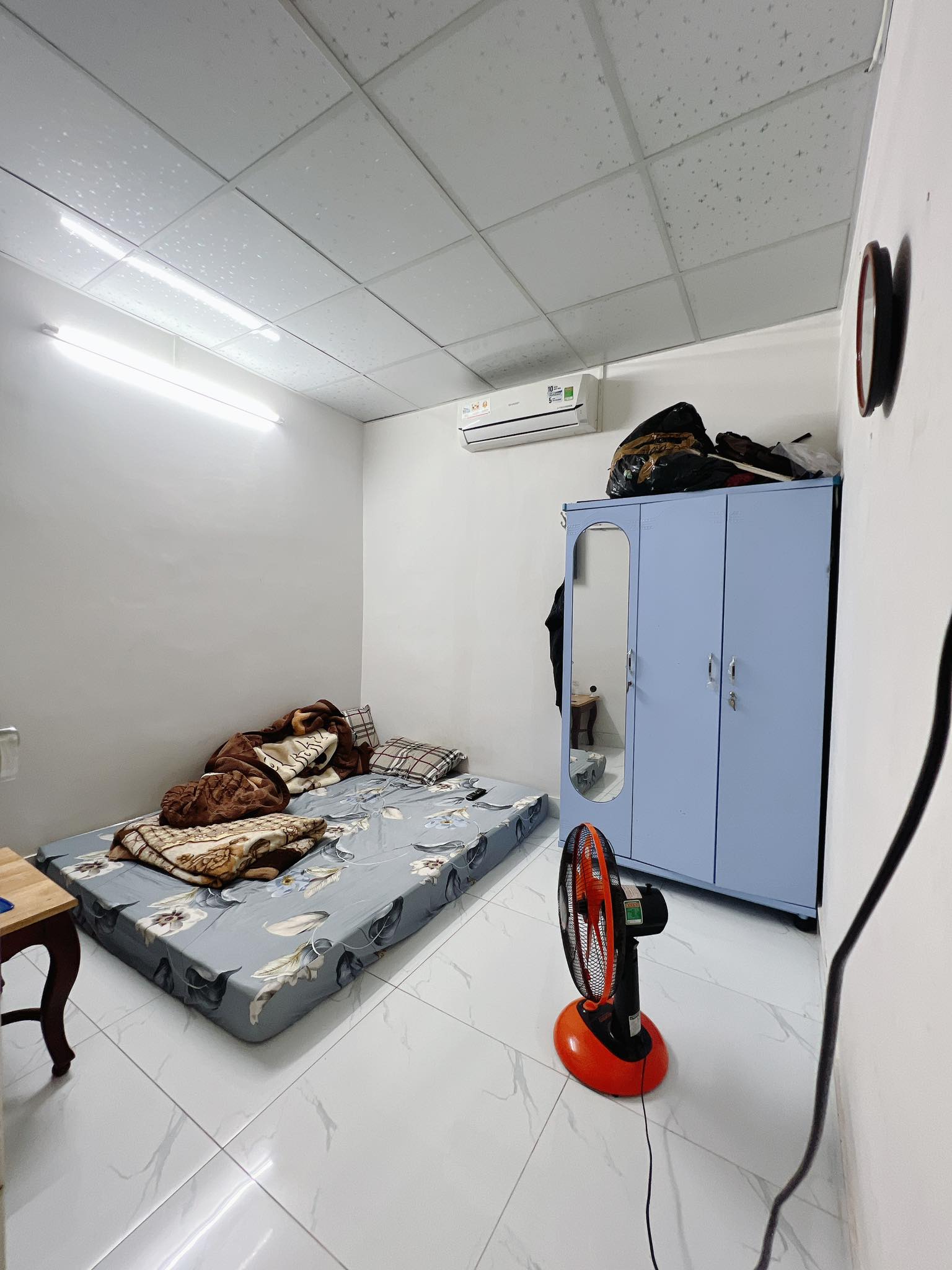 z5258369406538_96d02778504935637062f46e30ba5e6e