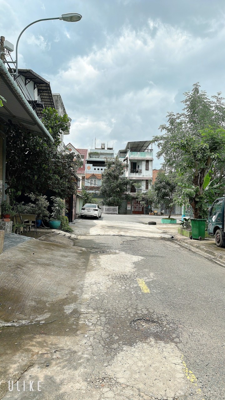 z5259720127750_1cfe112f53fcd41c5a5805f7234ae813