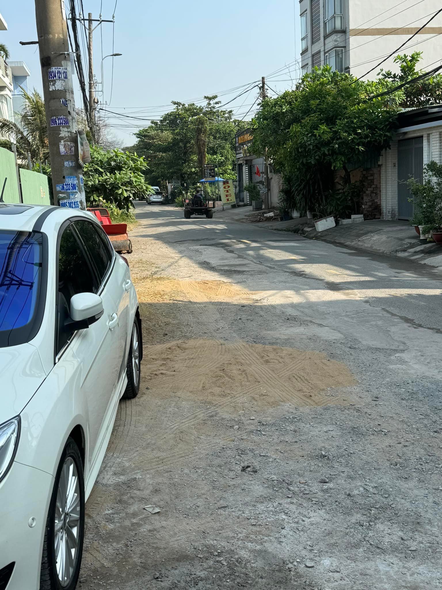 z5260581130905_71dfa99d4ae5fd9058f1b133b1a1af27