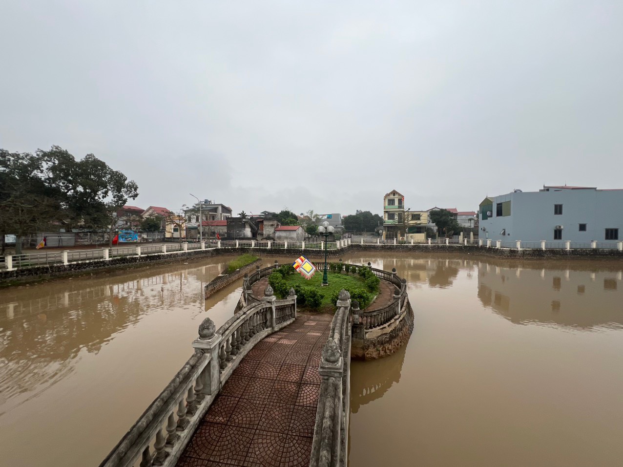 z5261016730689_22c785ed841d37cf8f7ab9ba0a99da96