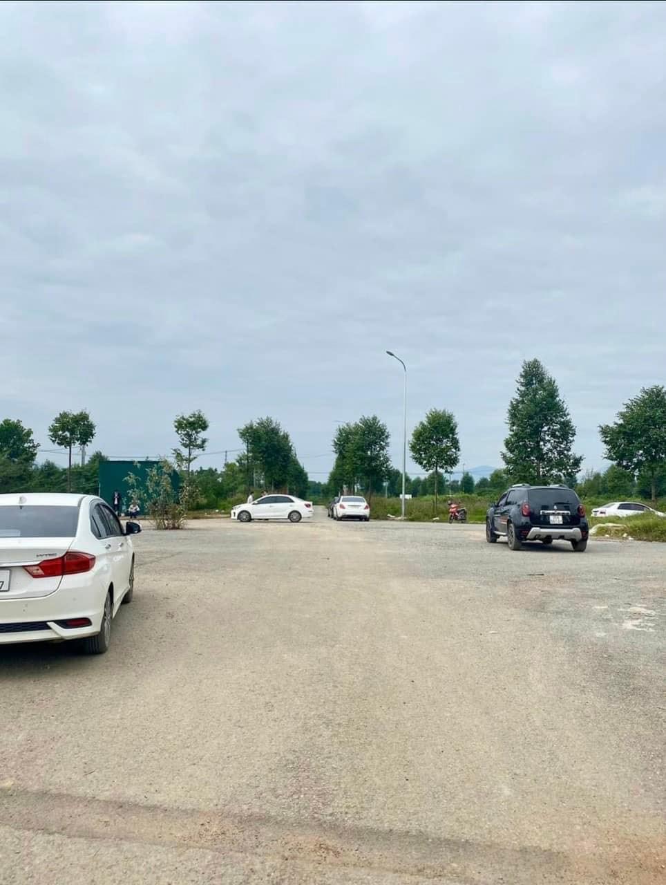 z5263486704146_e9de3e16e6e00fc44b2057ca0e044f21