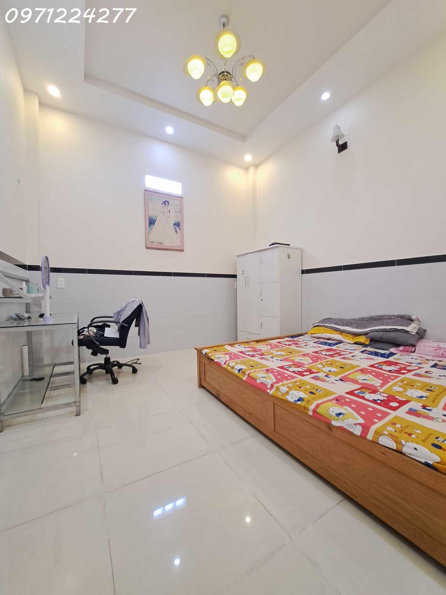 z5264534567086_78a4214f67ac90731f7a157790e3fdfc