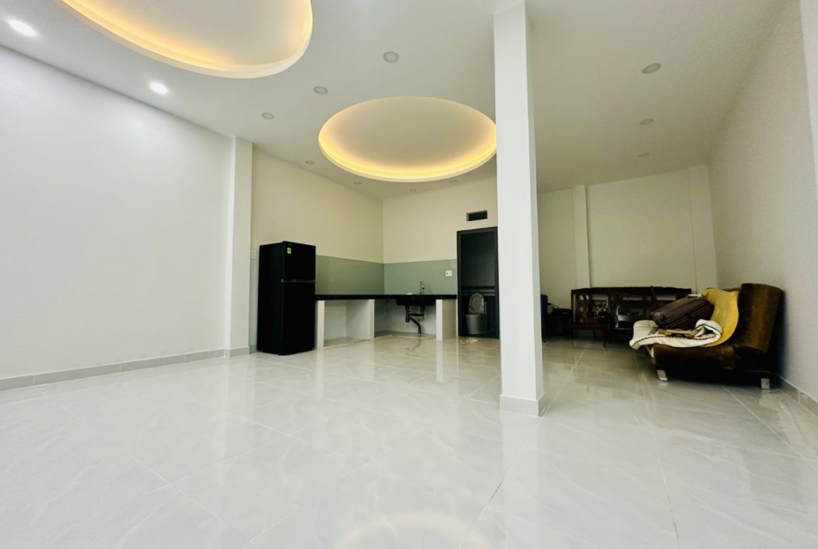 z5266083413018_90b9d648314076cd2402bc5ae996983f