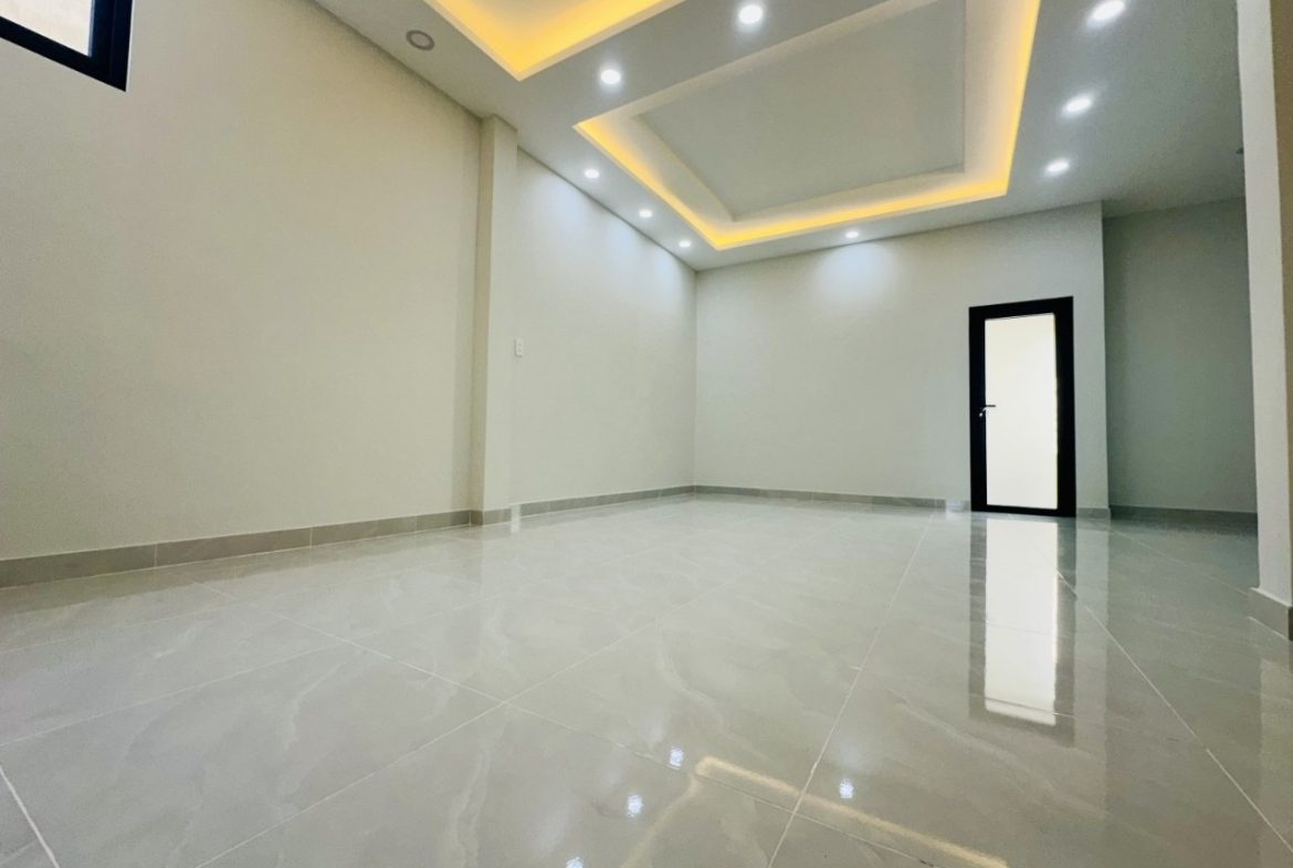 z5266083429004_ad0ac3b1550233cc57476ba73f57c3ce