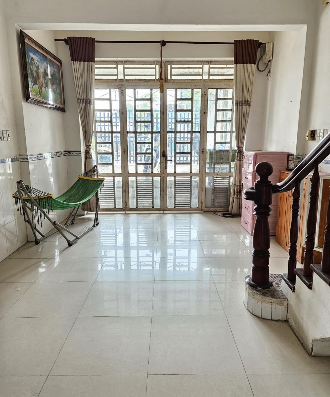 z5266151187510_7229b2105ea44b952f88975d94a8bbe4