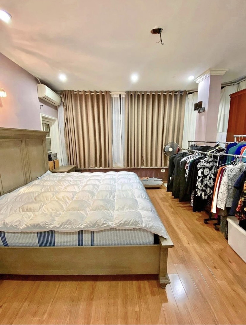 z5267577019132_1f2e2a2a11d2098db2360d4cc20bbceb