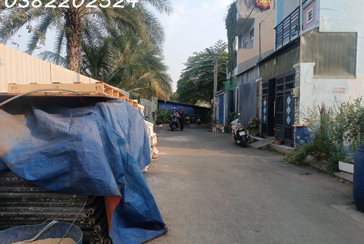 z5267759449998_bd4a99037b611078b1671ba7a33baeba