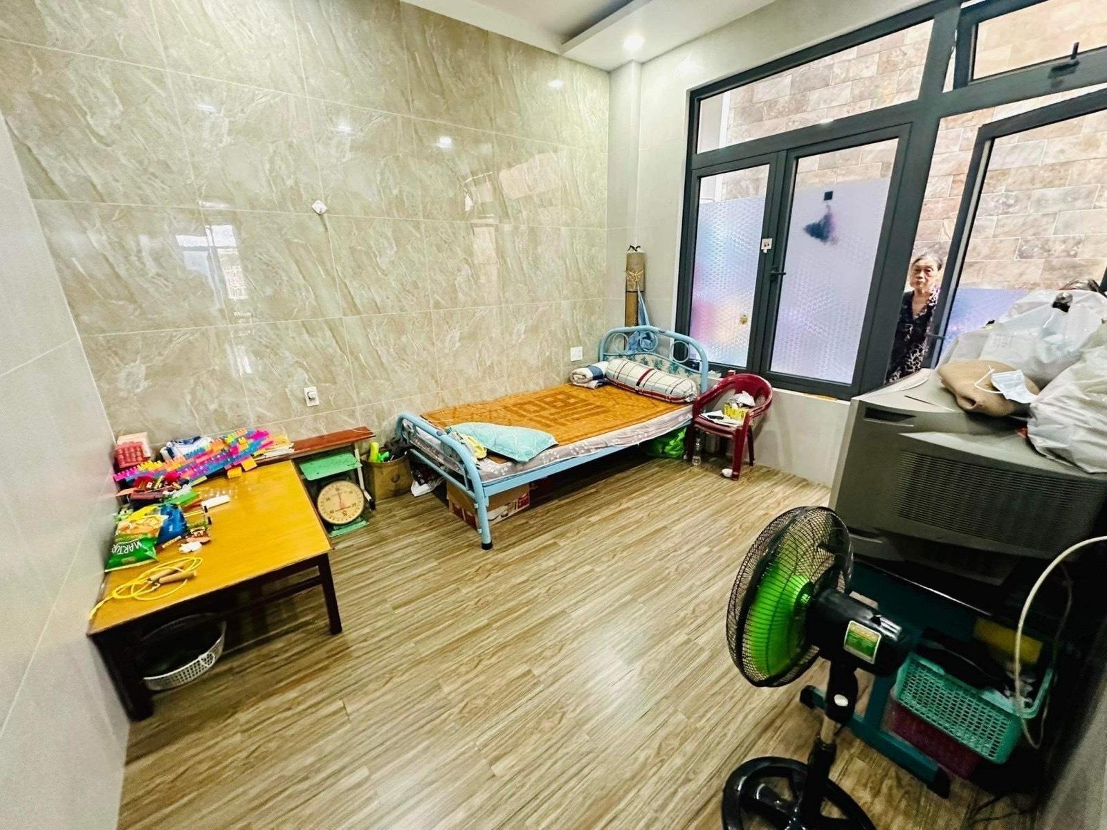 z5268510978788_6d44f4bf4de5abc2eabdda2dc31f73fc