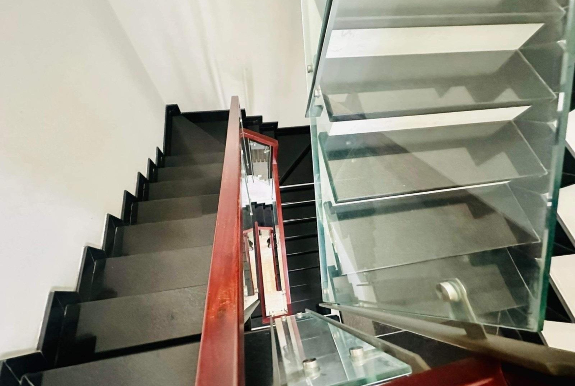 z5268510997817_93509c6db81bfdd9bfb8bf2596aaa264