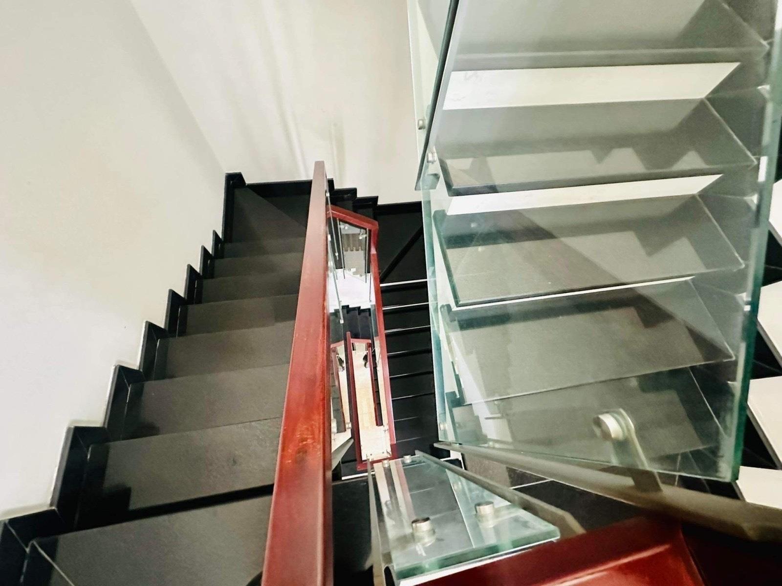 z5268510997817_93509c6db81bfdd9bfb8bf2596aaa264