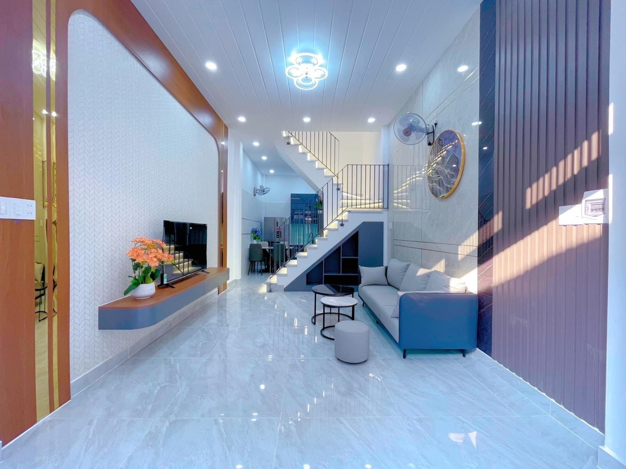 z5275868173877_c672018b799067f1bd89a9da90f853aa