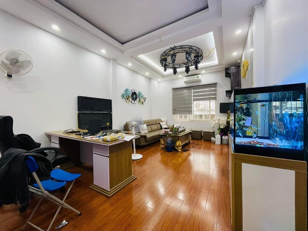 z5279801798652_87efaebc47a4968e8c4d5836da99bca3