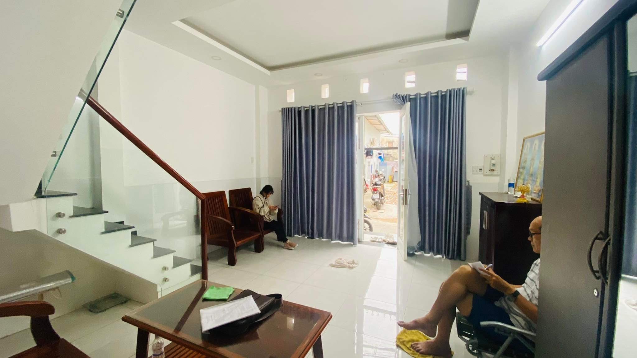 z5280809200877_e2d97ac0d82f23eab6933babc6766993