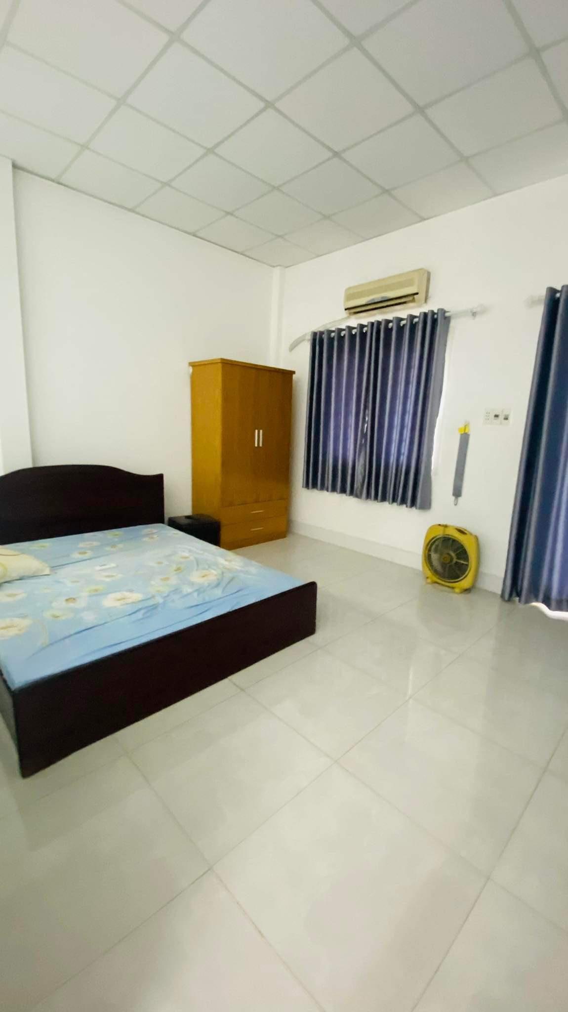 z5280809214261_690230a793dd2d8f5250befa09fa3805