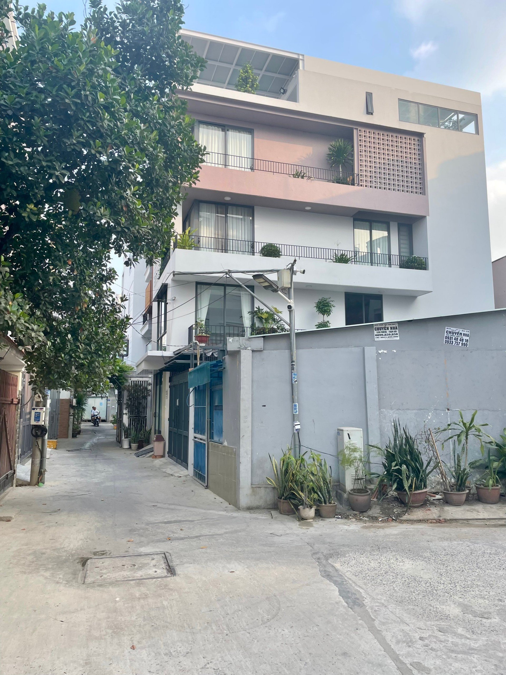 z5281909296173_41e242bdb129e5a370edc4b2d140851c