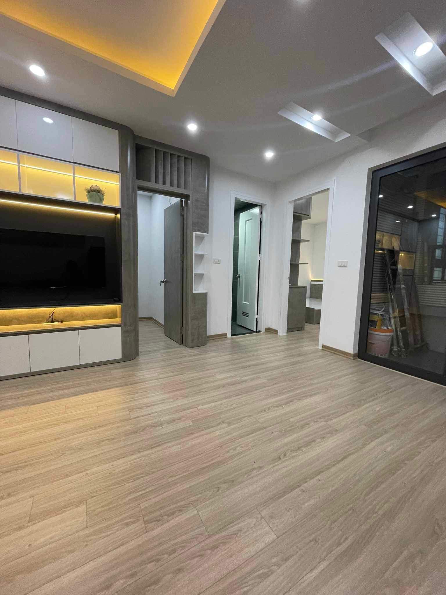 z5281925349440_351a04ab5d691dbae45c5e808f353b98