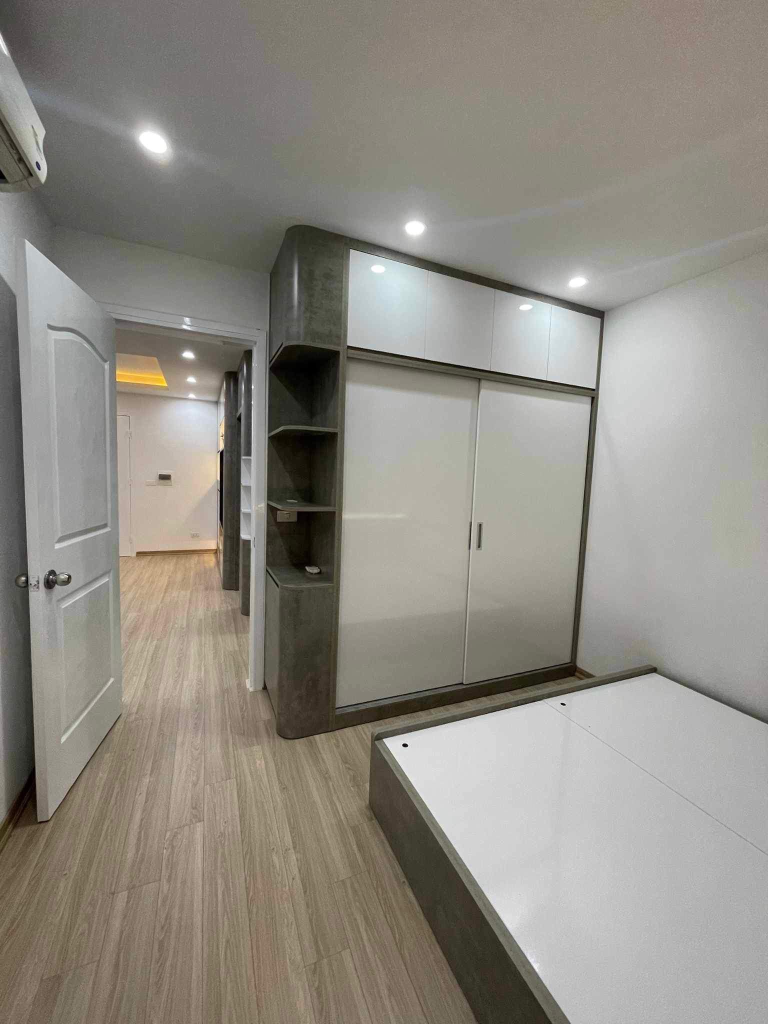 z5281925357448_7c8ebfe4bc73ab27ae4e05f0ecc42f63