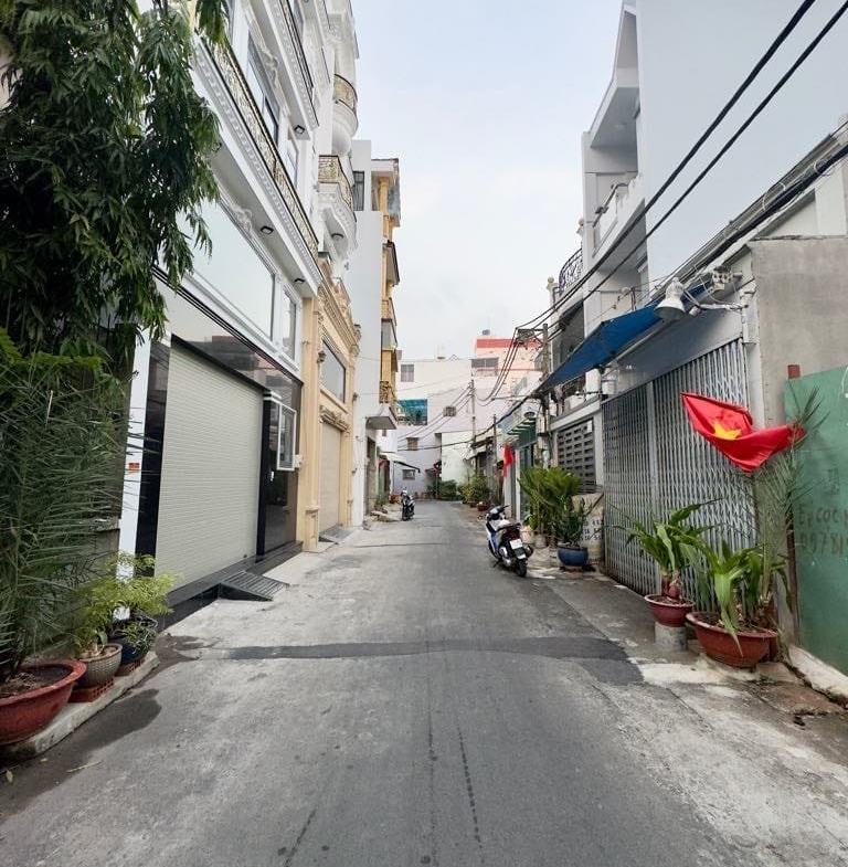 z5284343764832_e0853d3e8b04fb8a425274560232701a