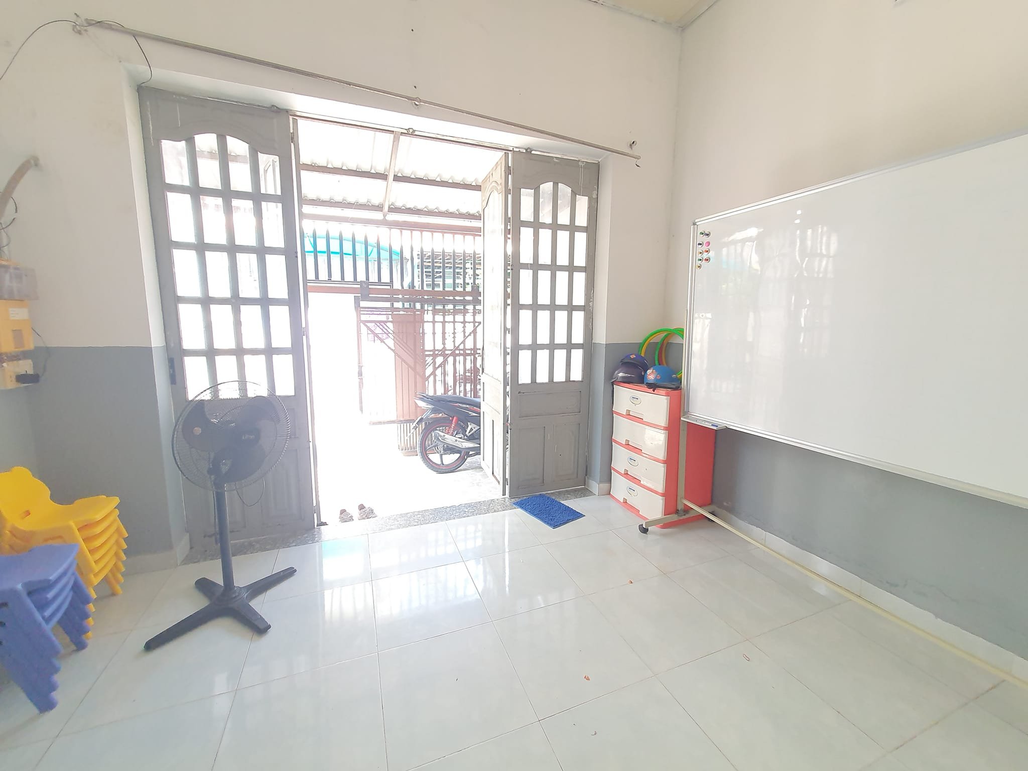 z5284343783438_55f0bfdc1ea8f3f7fa12cf6239db2987