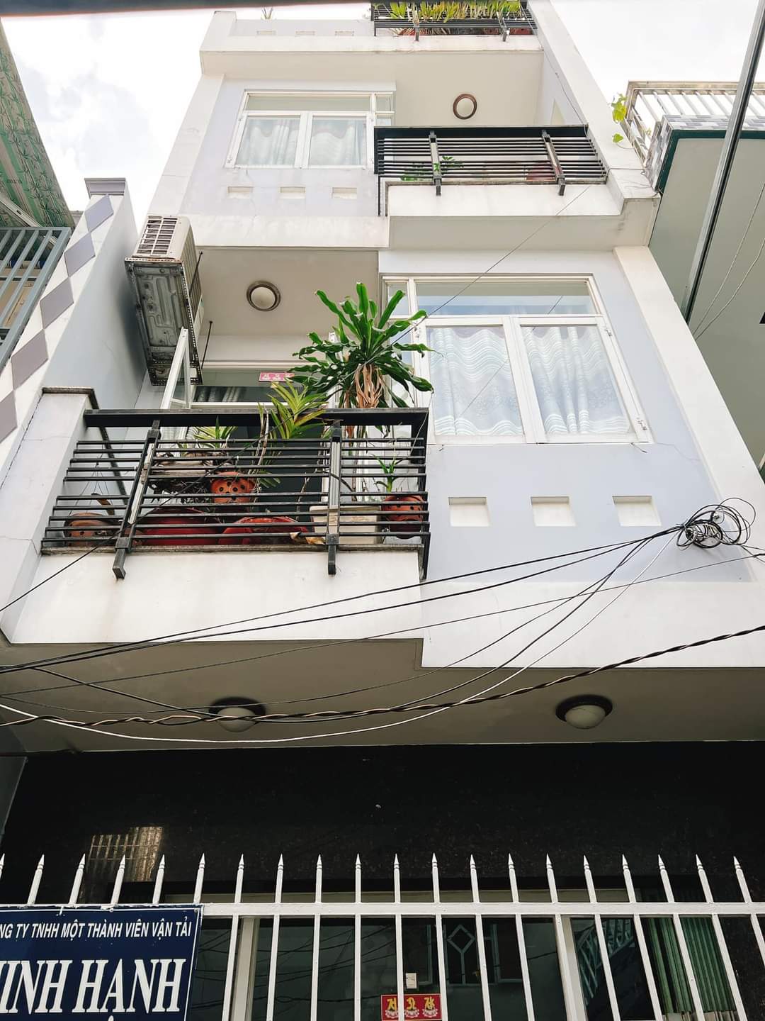 z5292724032056_afcc70da648f96811fdb0534210ede3e