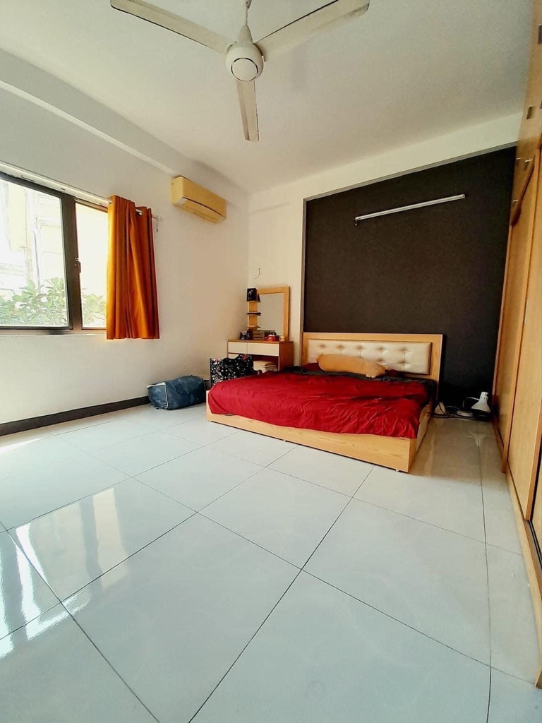 z5294850712734_dc1d5506d116f381054d086f2a2932d8