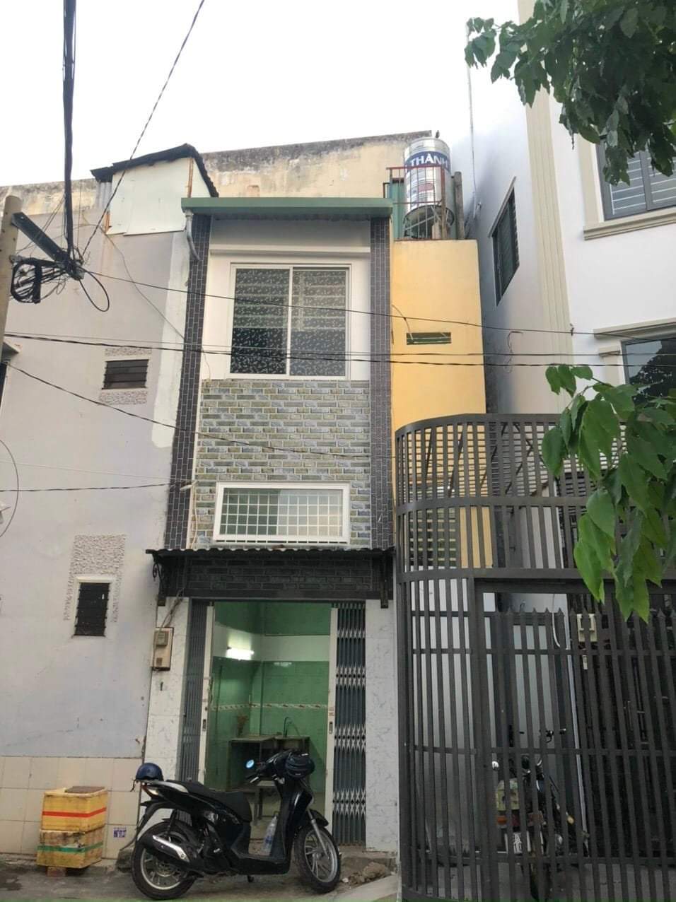 z5296721925117_7373f3ebf94f96c3222b1c16ecc2398f