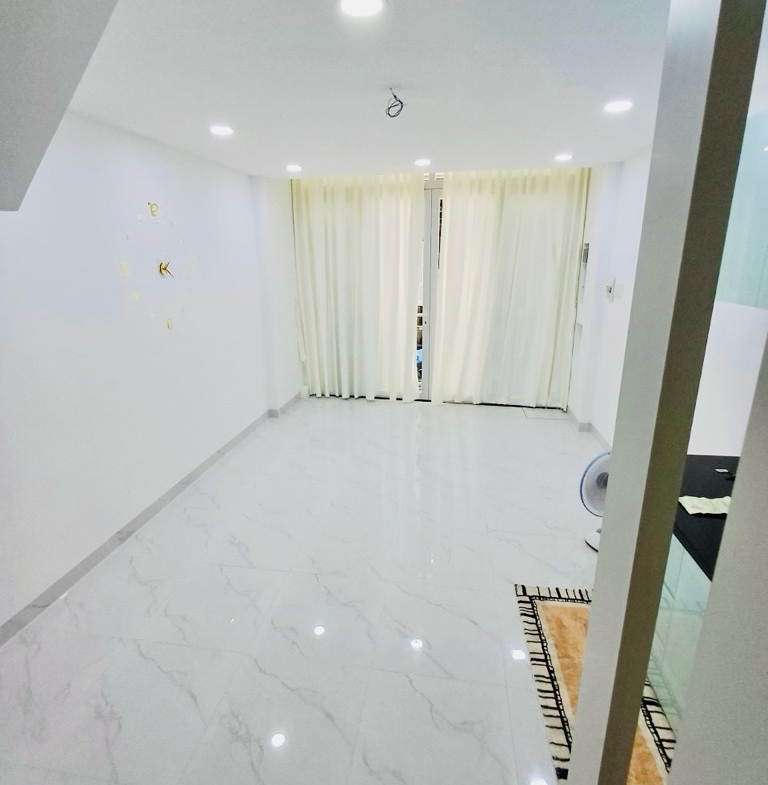 123m-F4325837-luidrudq_14_luidruqc