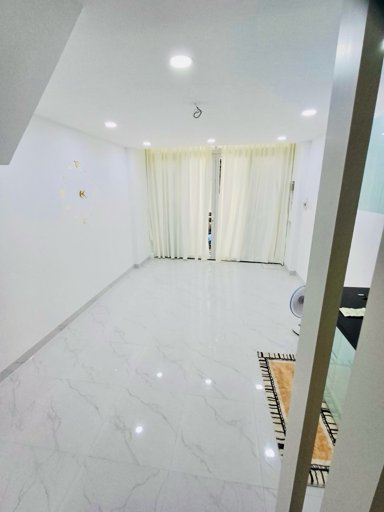 123m-F4325837-luidrudq_14_luidruqc