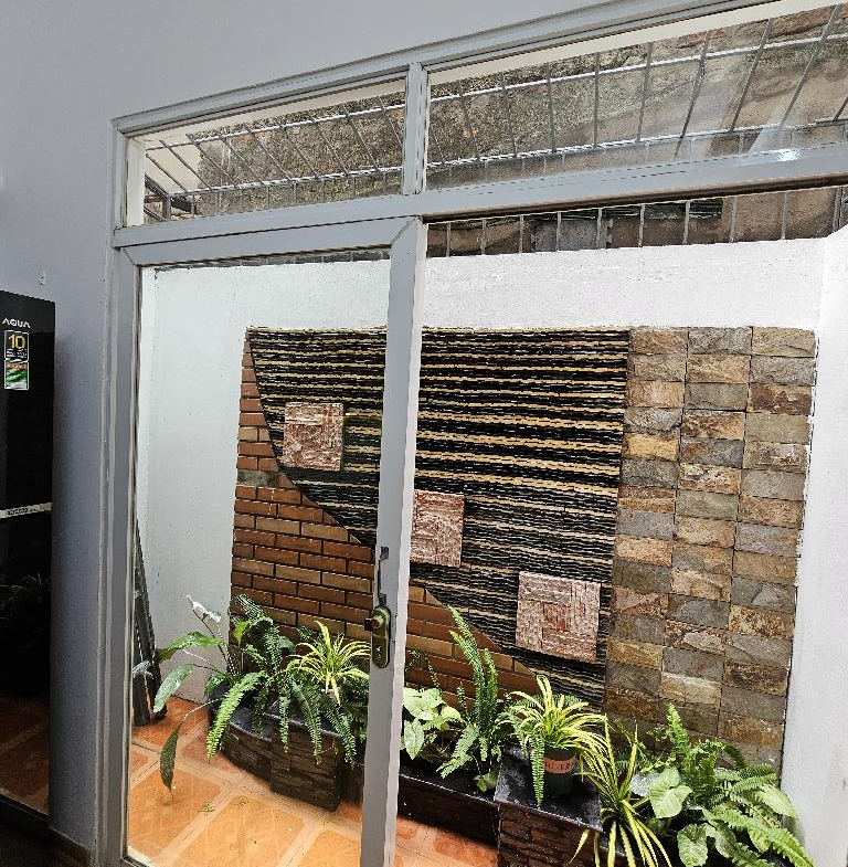 1458-9E5448D8-lv532nn6_18_lv532nx1