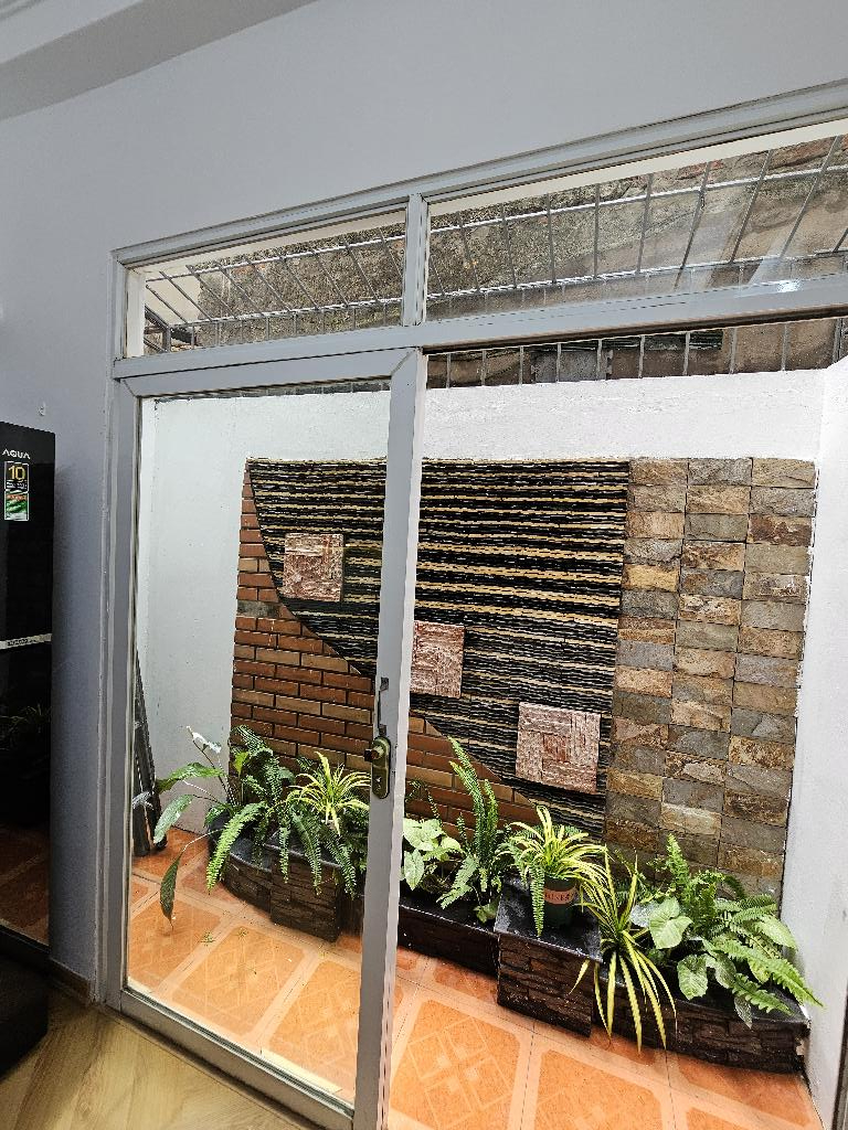 1458-9E5448D8-lv532nn6_18_lv532nx1