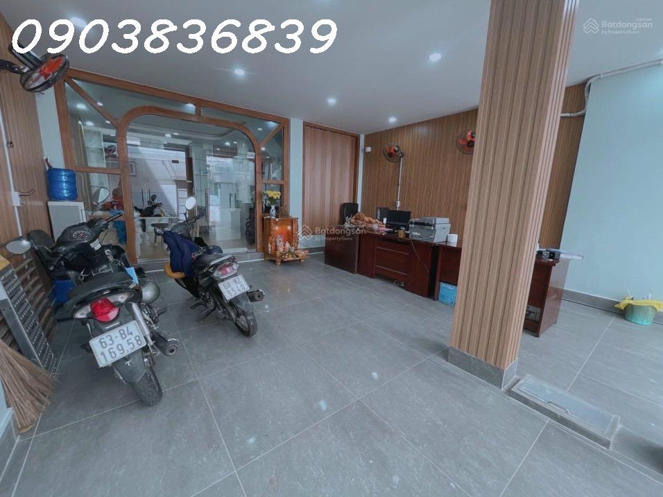 1856cb0c778a4185e4a6242f0890d03c