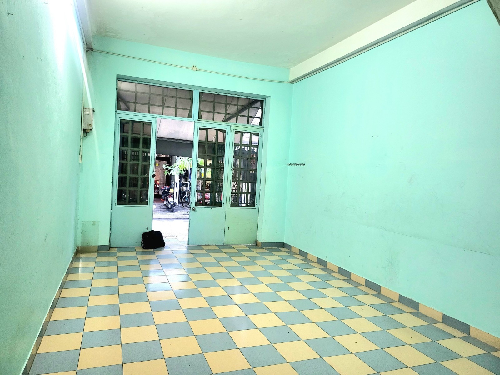 1bde338604509435f3b988c5de8e4b41