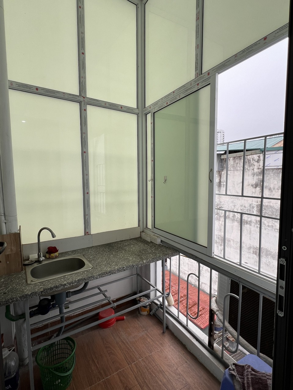 1e8486e8-62a6-4a38-bbf6-e71a60945b1c