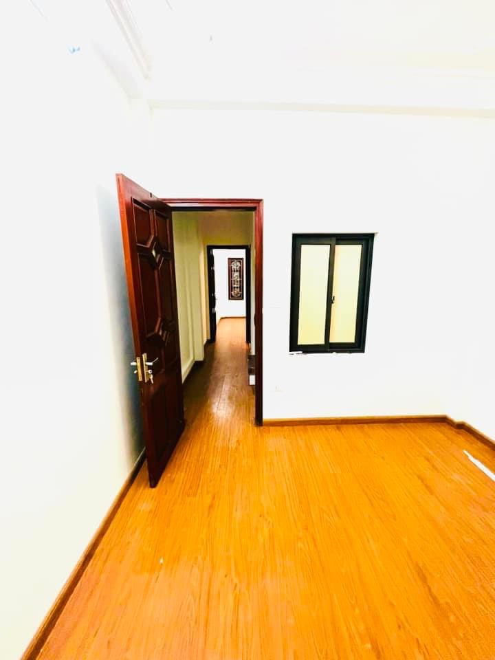 2cef6dd3-57a3-4661-8129-c62a931b91dd