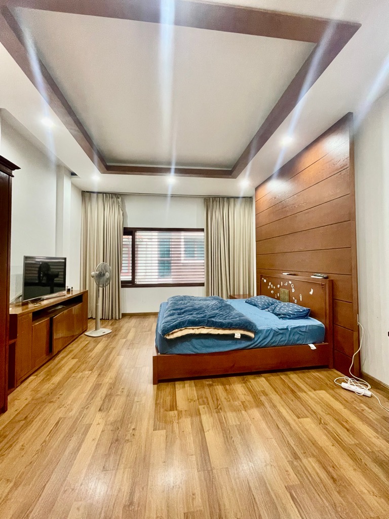 2co0-1CBED167-luggpl8u_15_luggplm5