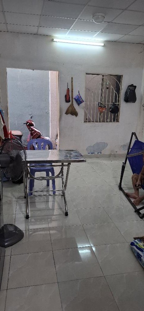 2hew-4B225461-luuxkez8_13_luuxkf67