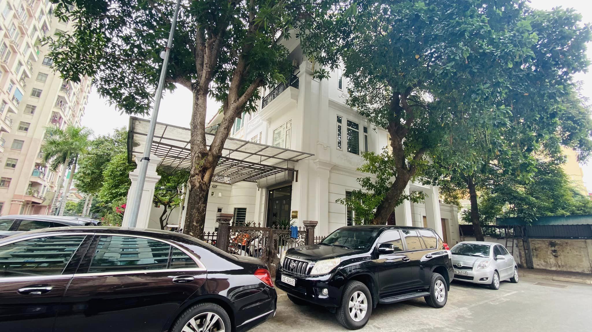 411734842_880116283712243_2900145712407571429_n