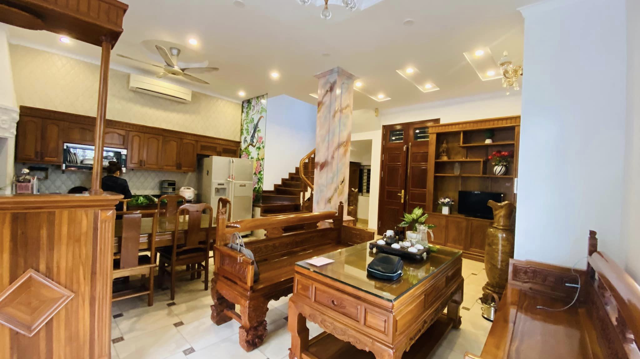 411759233_880116067045598_8069937374550412643_n