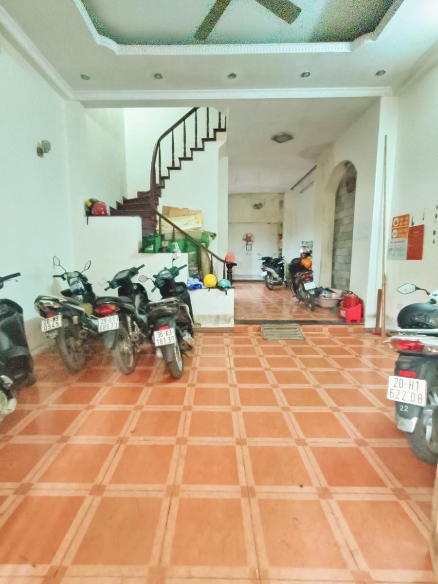 8d2074b1-d626-411d-b86d-72ba4f56990e