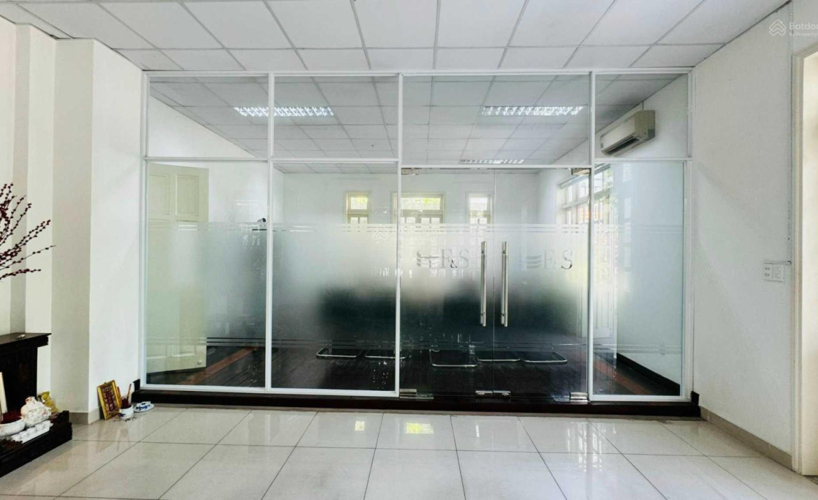 93e6c341508c1cdc5ecccc8b7fdd4896