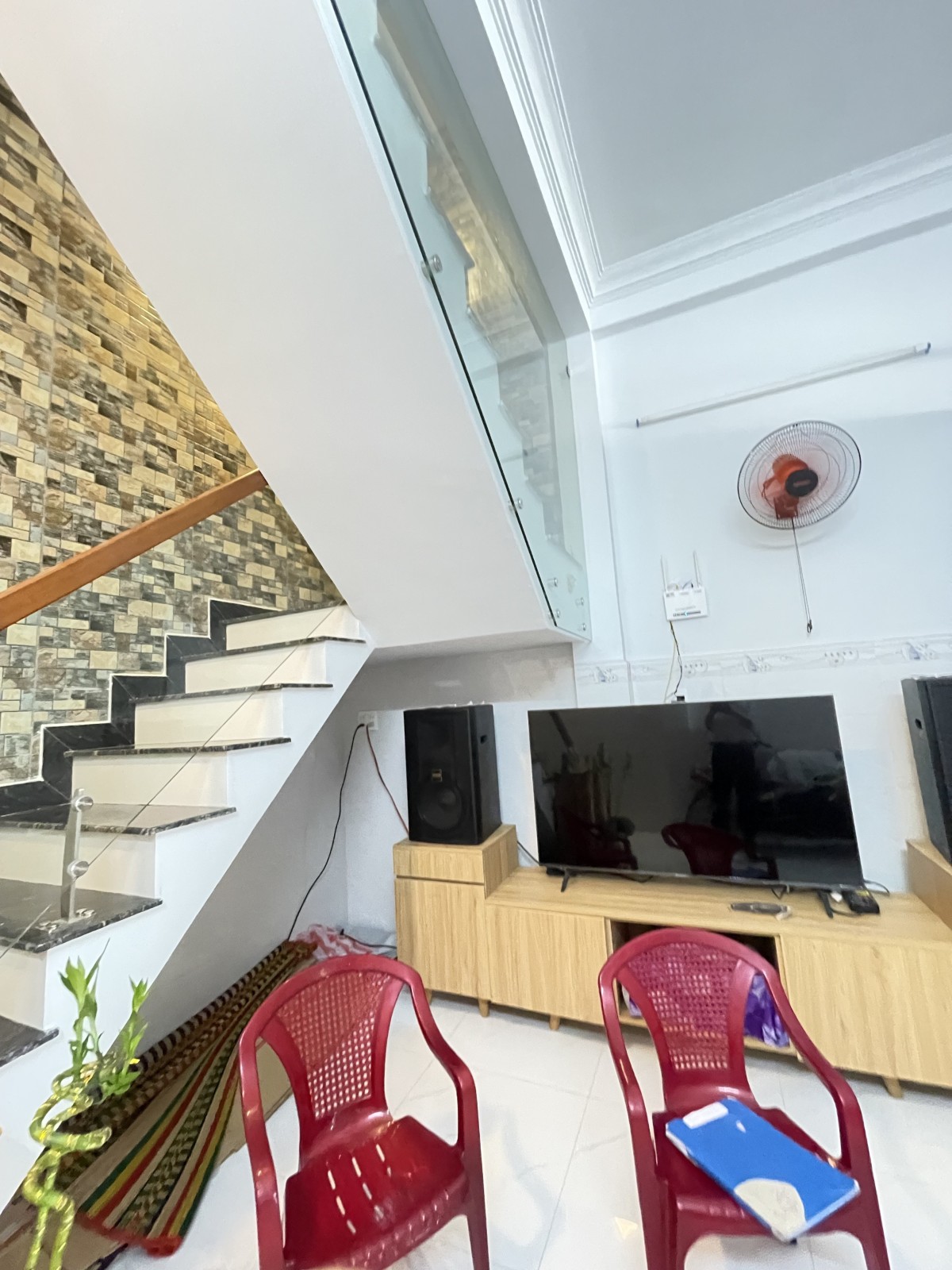 9b1bed742e9d57cf1e2536573851dc21