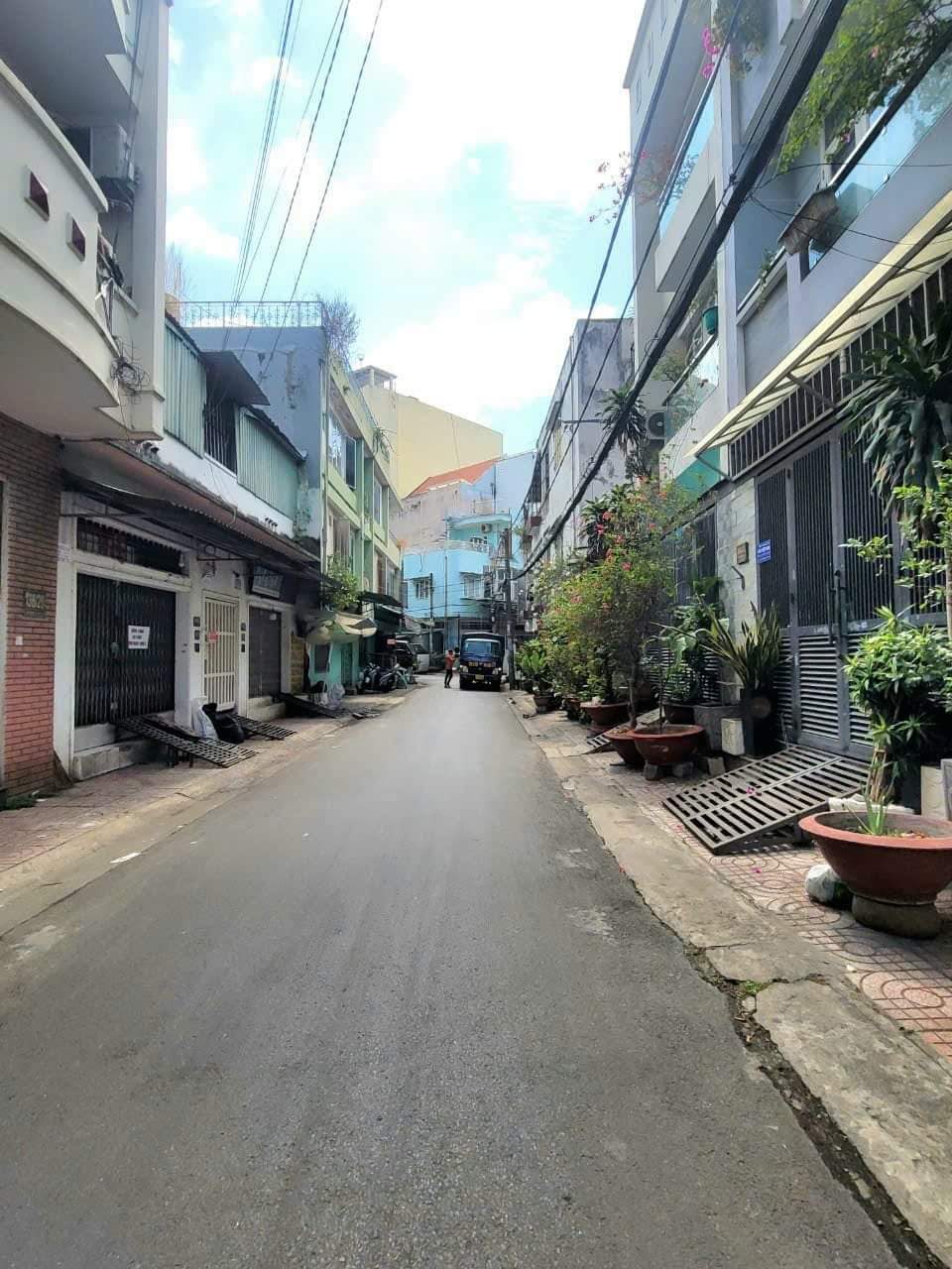 ban-nha-binh-thanh-gia-re (7)